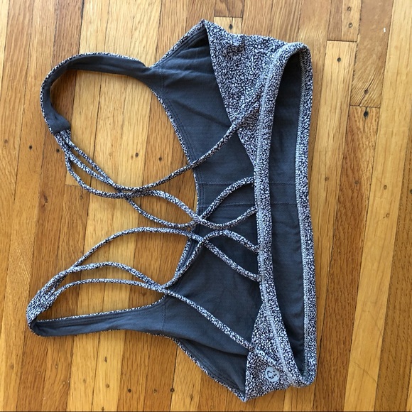 ✨Lululemon x SoulCycle Free to Be Zen Bra✨ - Picture 3 of 5